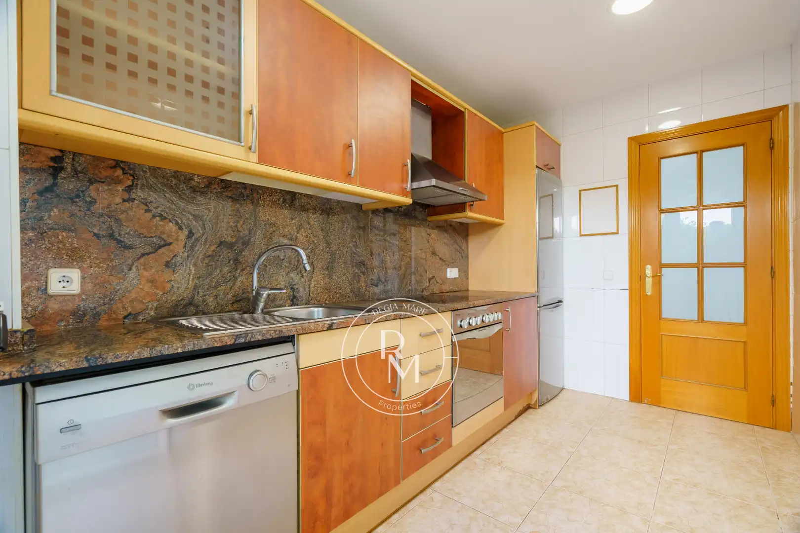 Cocina de Piso en venta en El Vendrell con Aire acondicionado, Calefacción y Jardín privado