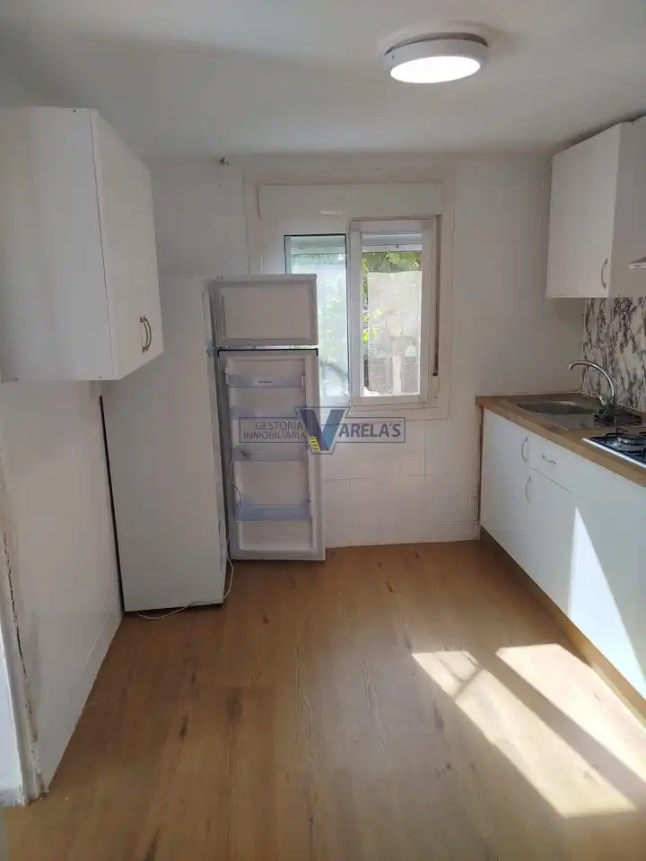 Kitchen of Houses for rent in Coles  with Heating and Private garden