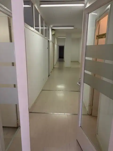 Business premises to rent in Centre, imagen 12