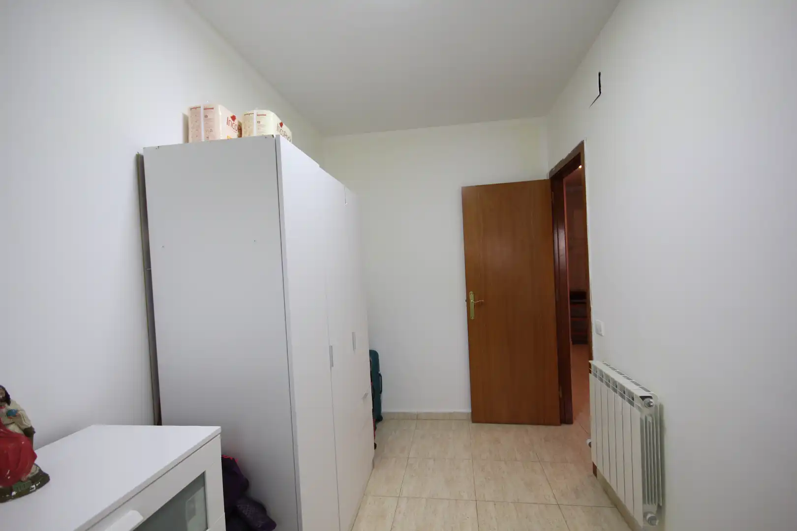 Habitación de Casa adosada en venta en Lliçà d'Amunt con Calefacción, Terraza y Horno