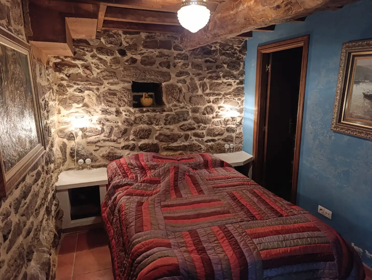 Dormitori de Finca rústica en venda en Carballedo amb Calefacció, Jardí privat i Terrassa