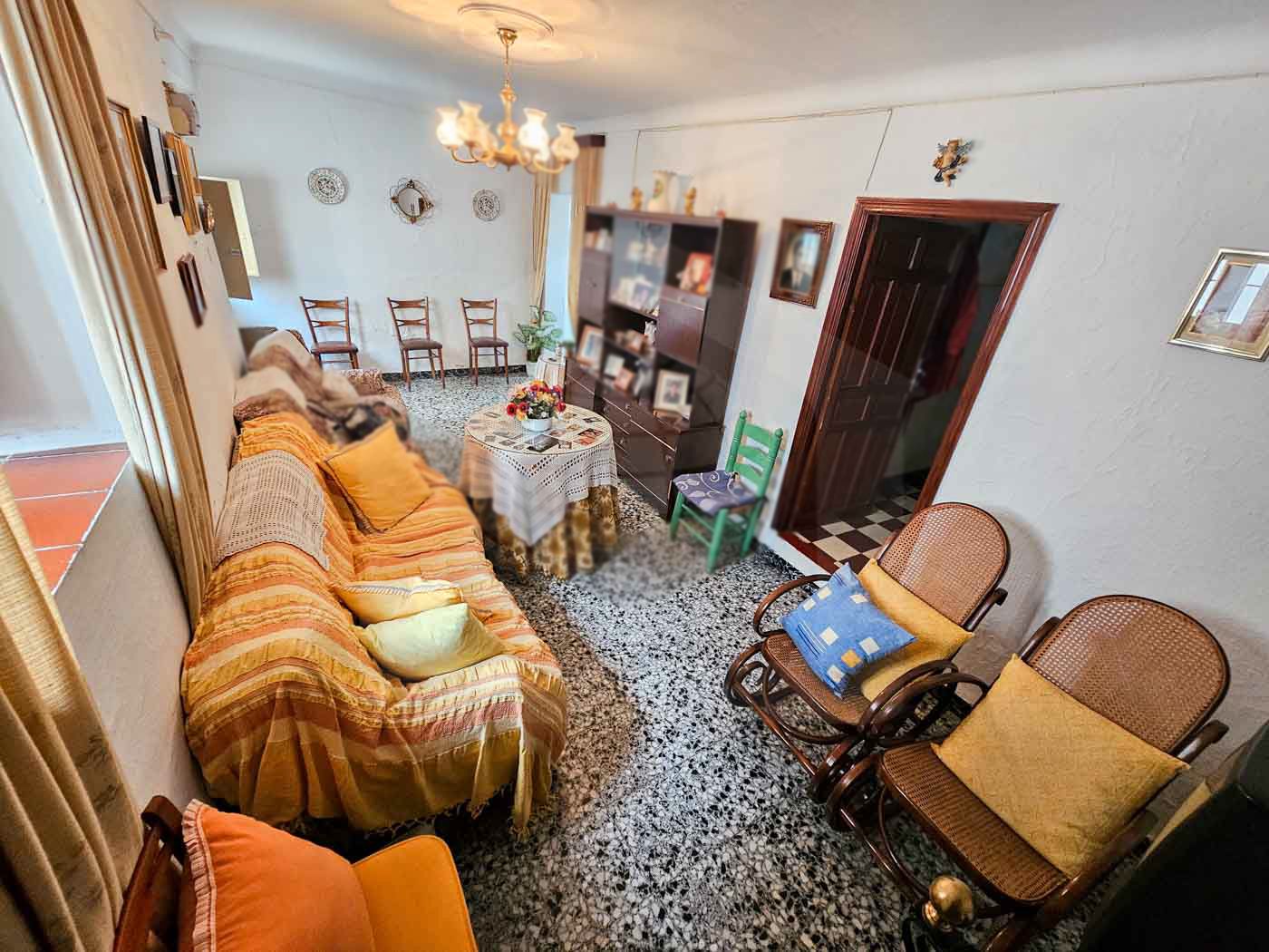 Sala d'estar de Casa o xalet en venda en Álora amb Terrassa