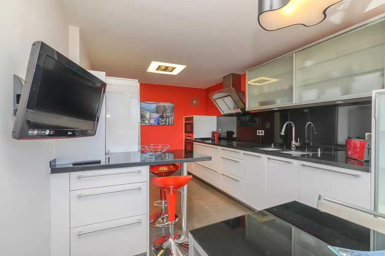 Cuina de Casa o xalet en venda en Sant Joan de Vilatorrada amb Calefacció, Parquet i Terrassa