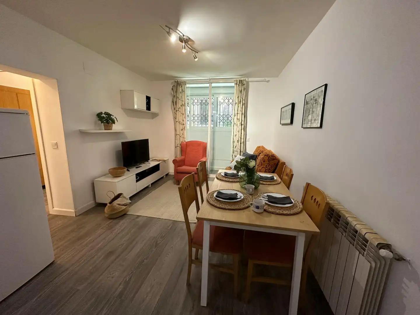 Esszimmer von Wohnung zur Miete in Madrid mit Heizung, Möbliert und Waschmaschine