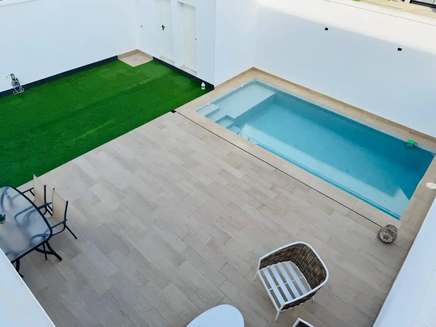 Piscina de Piso en venta en Dos Hermanas con Aire acondicionado, Piscina y Balcón