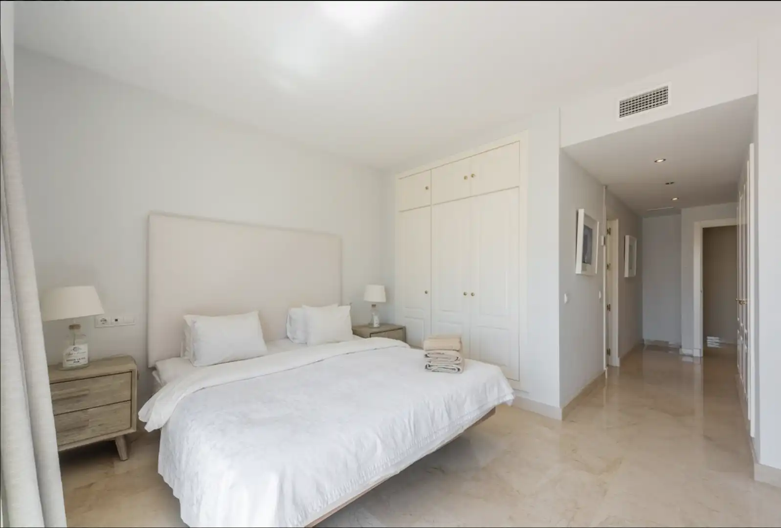 Schlafzimmer von Maisonette zum Verkauf in Marbella mit Terrasse, Möbliert und Gemeinschaftspool