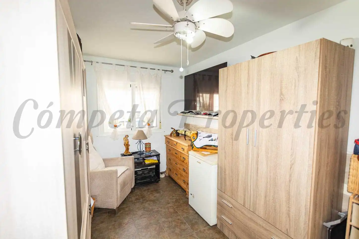 Habitación de Casa adosada en venta en Nerja con Aire acondicionado, Terraza y Amueblado