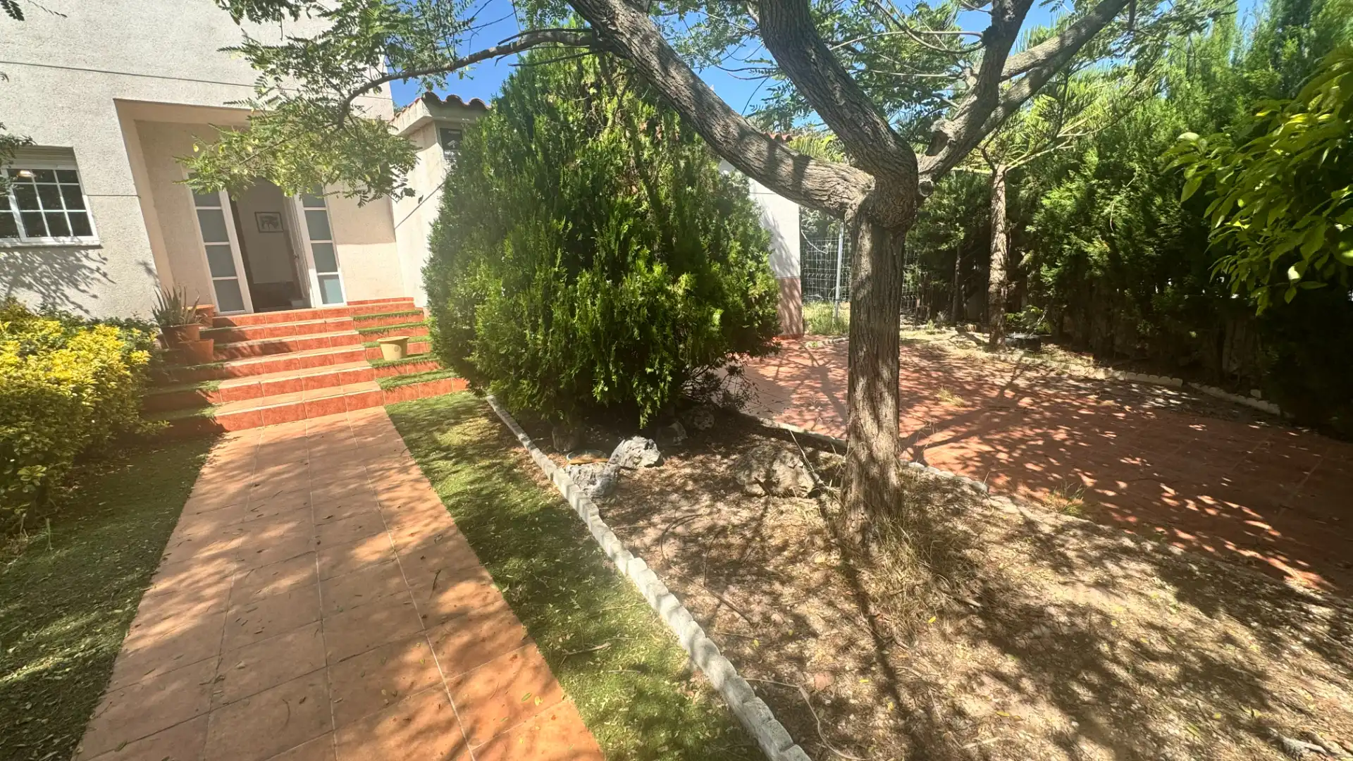 Villa mit Terrasse zum Verkauf in Carrer d'Arnau y Bernat de Vivir, imagen 5