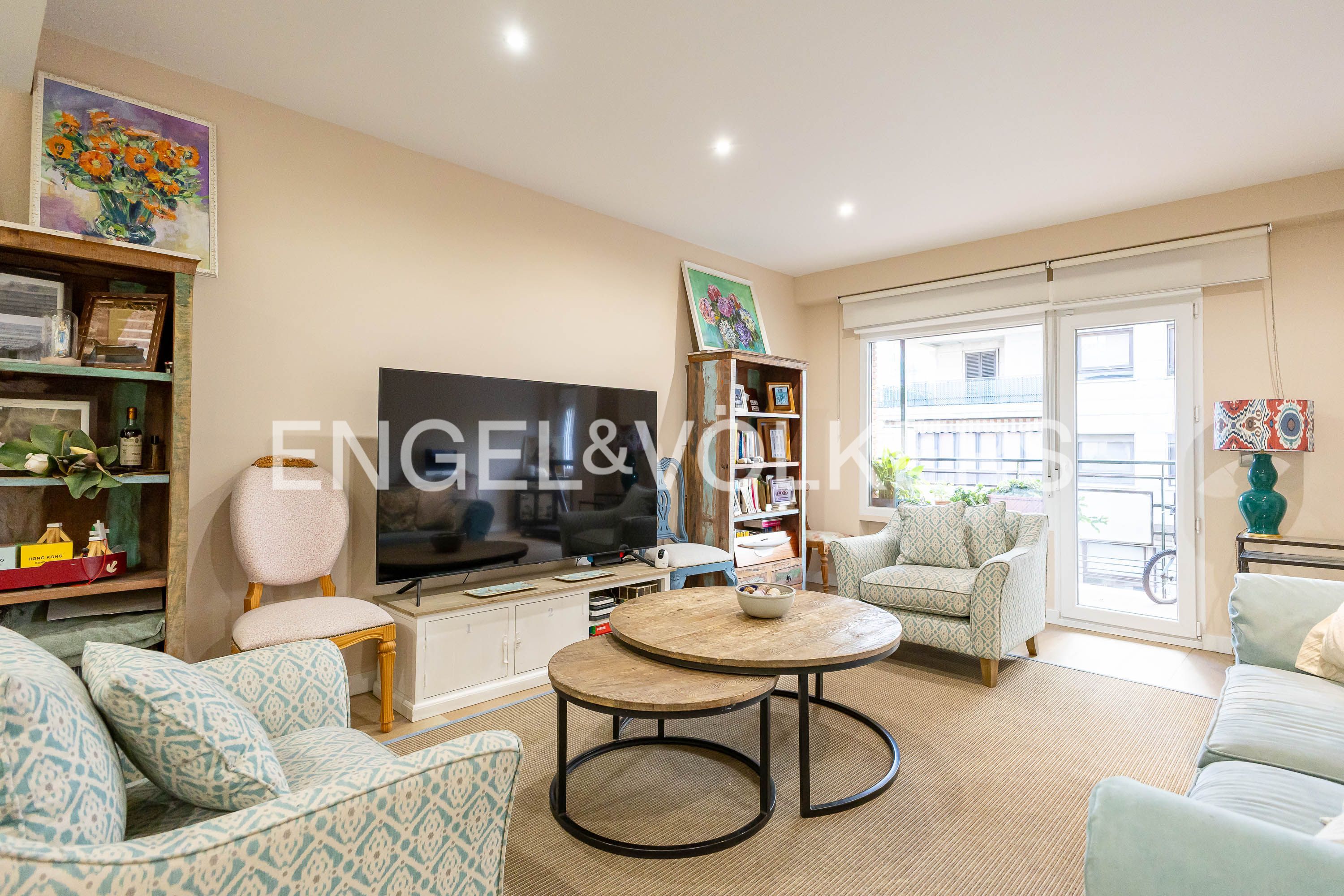 Sala de estar de Piso en venta en  Madrid Capital con Aire acondicionado, Calefacción y Parquet