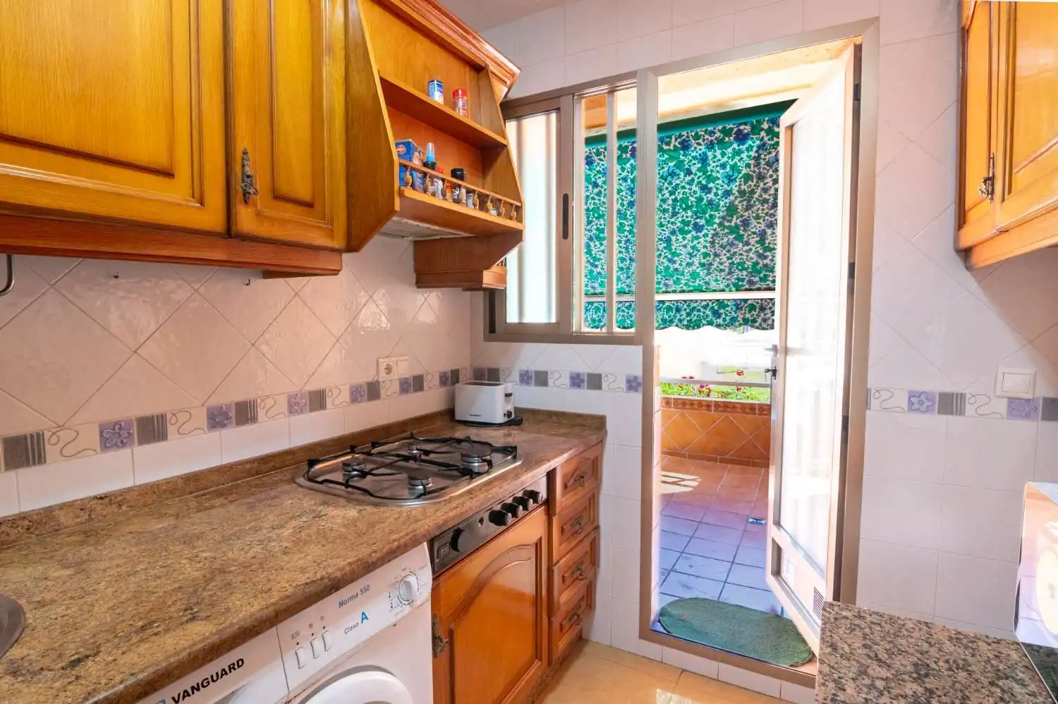 Apartamento de alquiler en N/A, Salobreña Costa