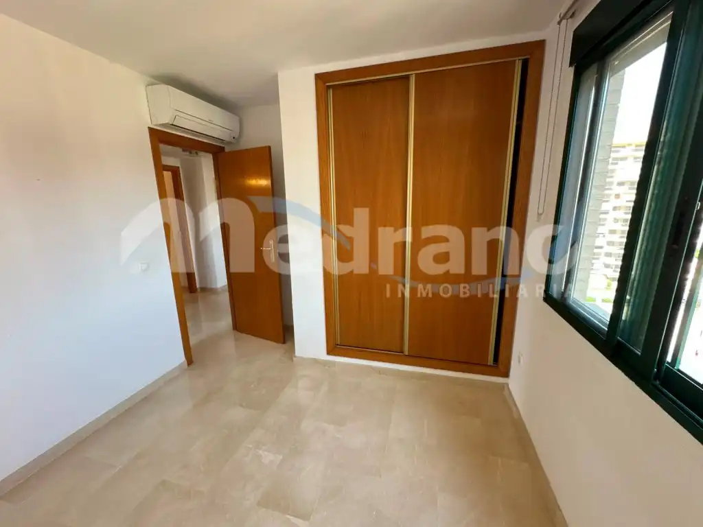 Dormitori de Pis en venda en Villajoyosa / La Vila Joiosa amb Aire condicionat, Calefacció i Jardí privat