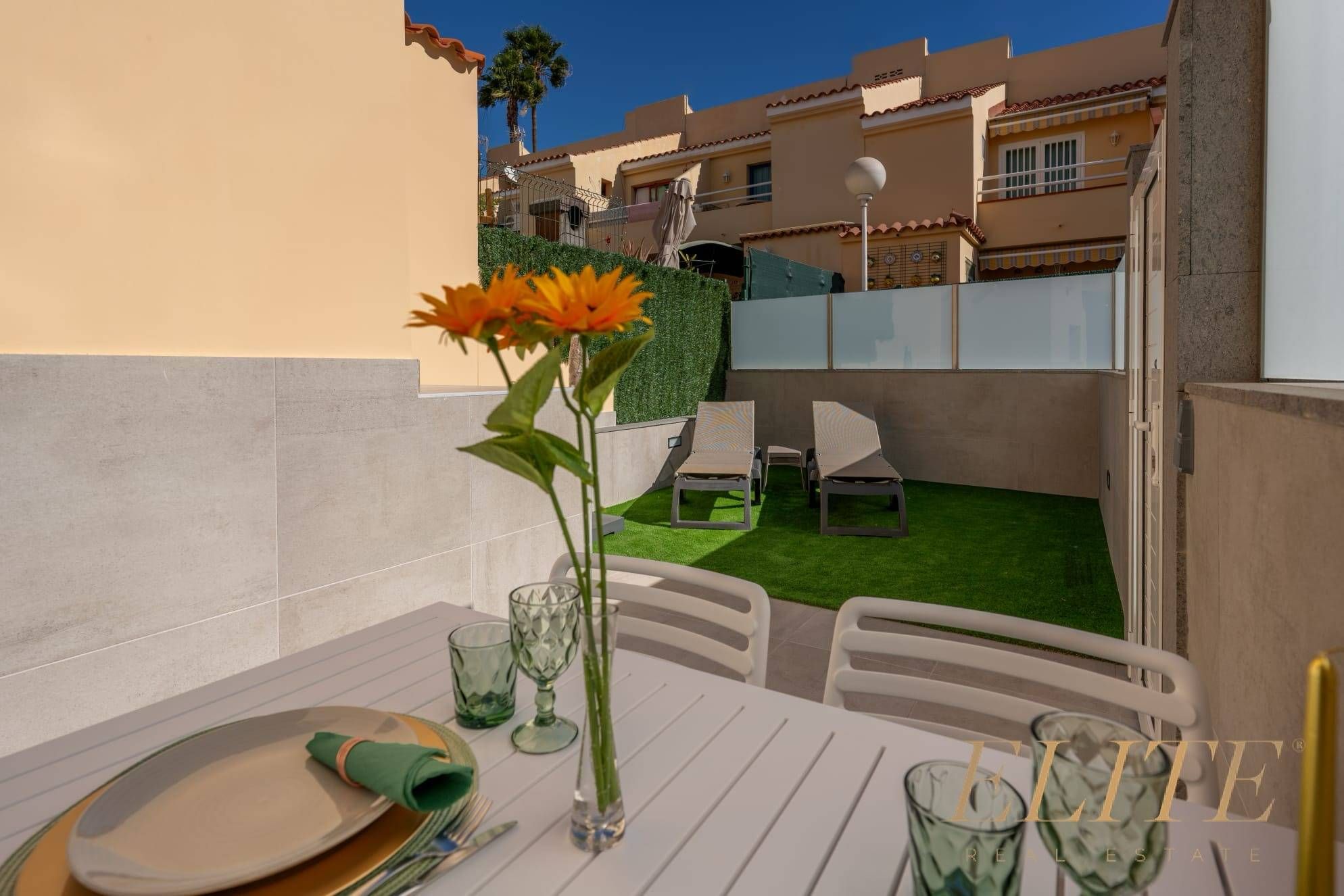 Jardí de Dúplex de lloguer en San Bartolomé de Tirajana amb Aire condicionat, Calefacció i Jardí privat