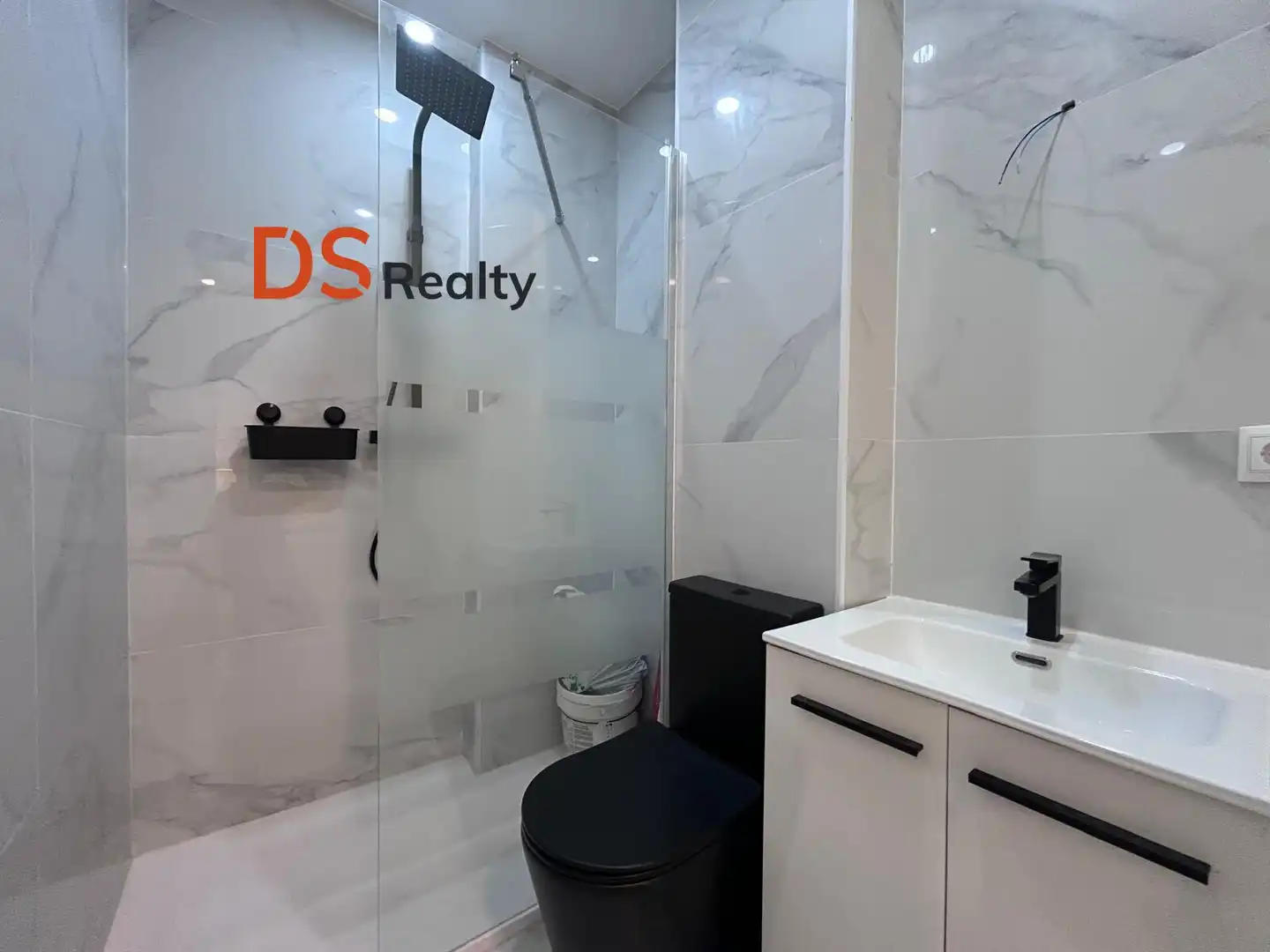 Baño de Planta baja en venta en Tetuán