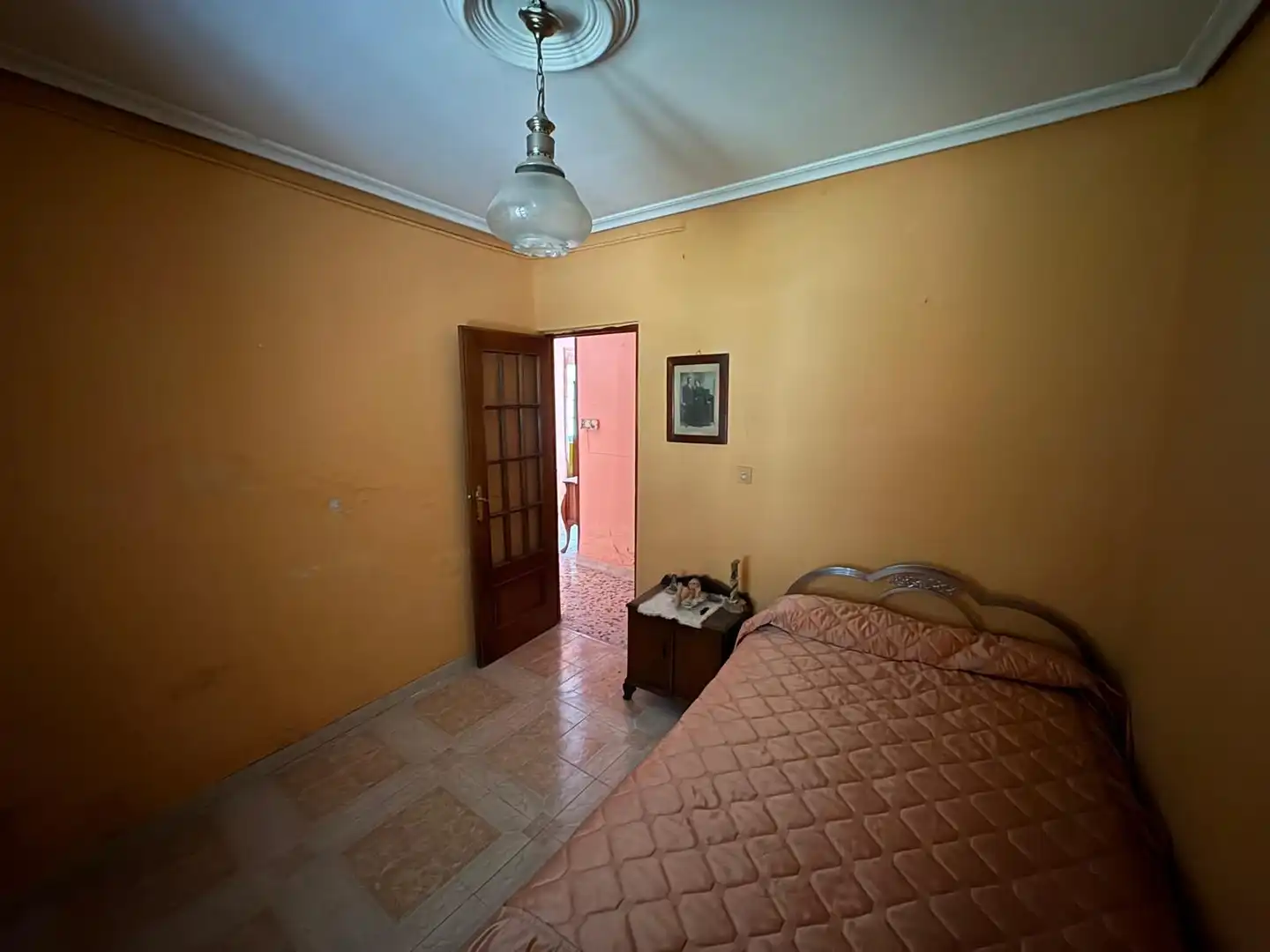 Habitación de Finca rústica en venta en Íscar con Calefacción, Jardín privado y Trastero