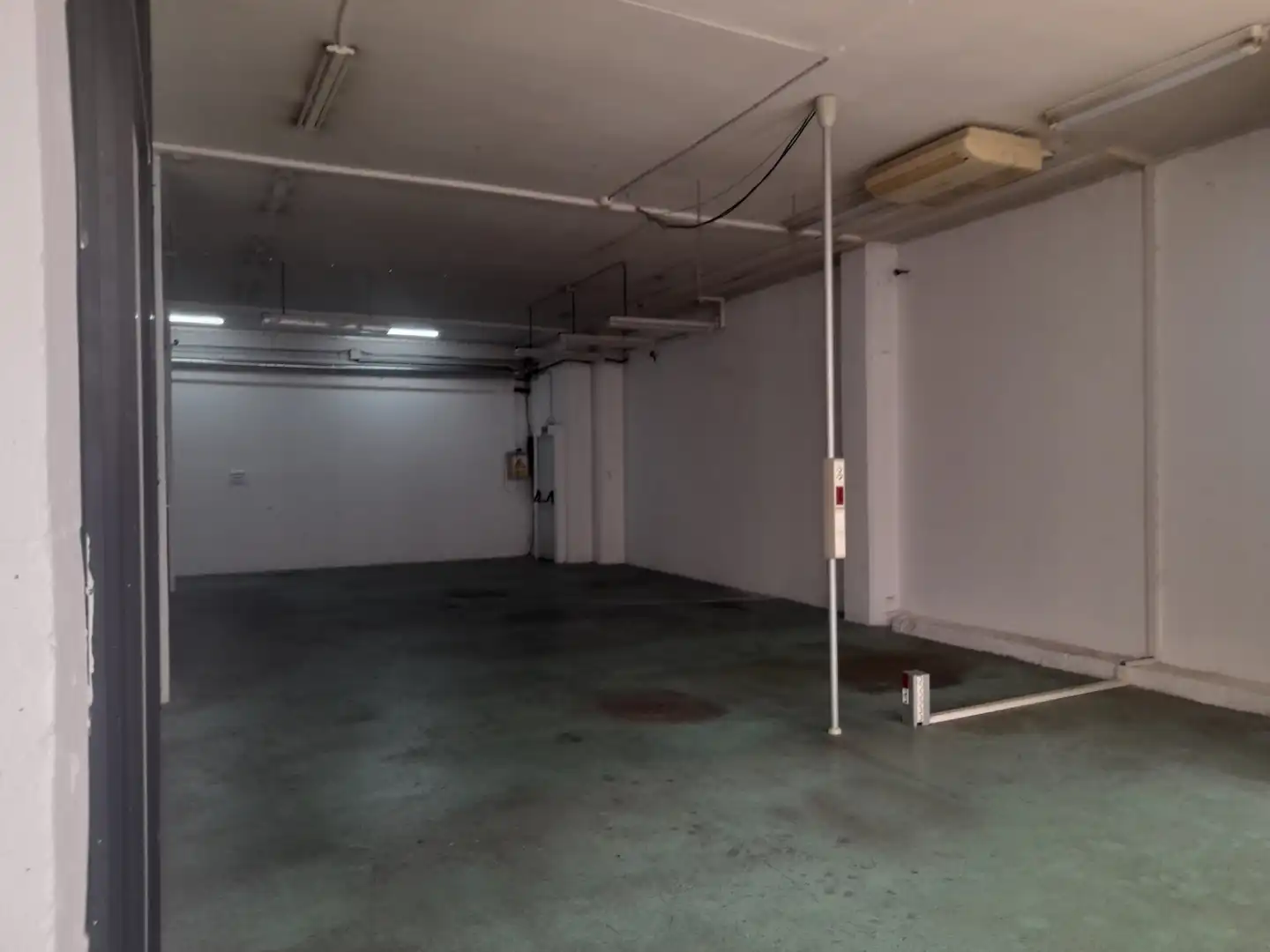 Oficina de lloguer en L'Hospitalet de Llobregat amb Aire condicionat i Calefacció