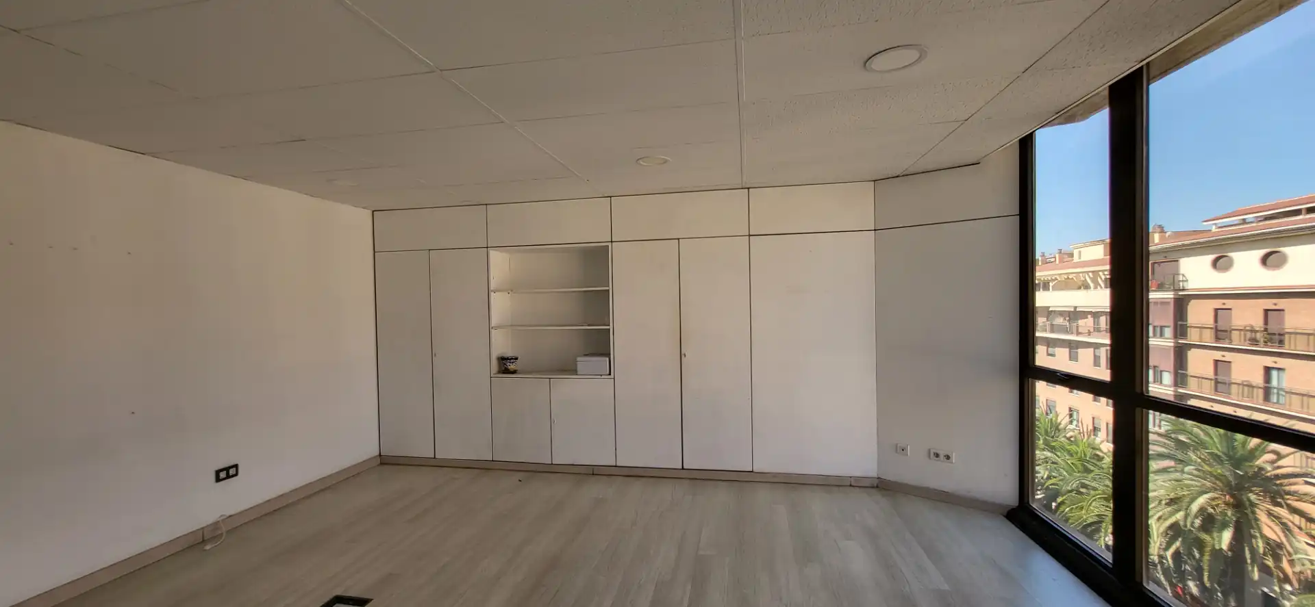 Office for rent in Alameda de Colón, Ensanche Centro - Puerto