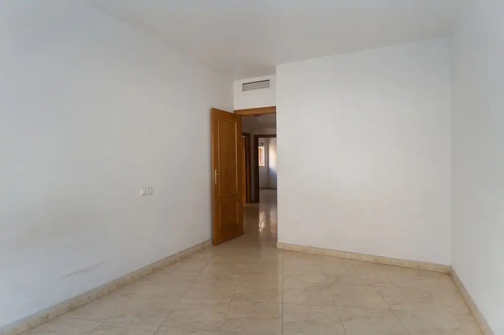 Flat with lift for sale in Av de Cieza, imagen 12