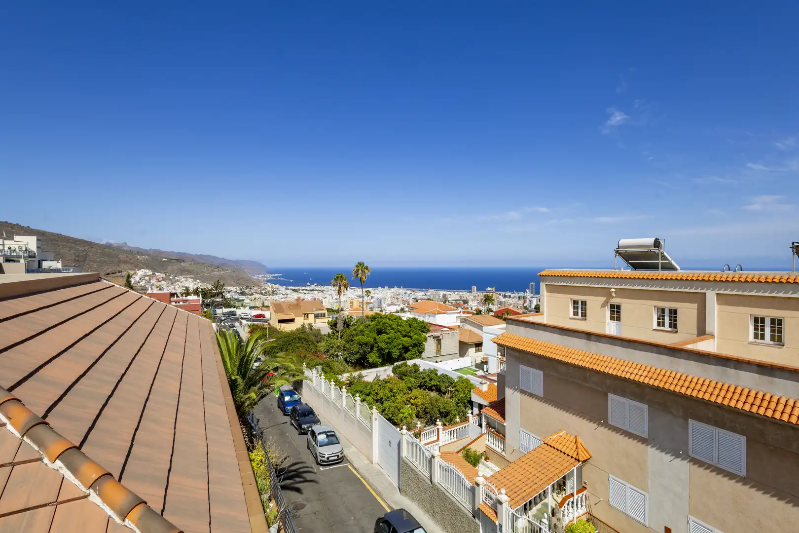 Vista exterior de Casa o chalet en venta en Santa Cruz de Tenerife con Terraza y Trastero