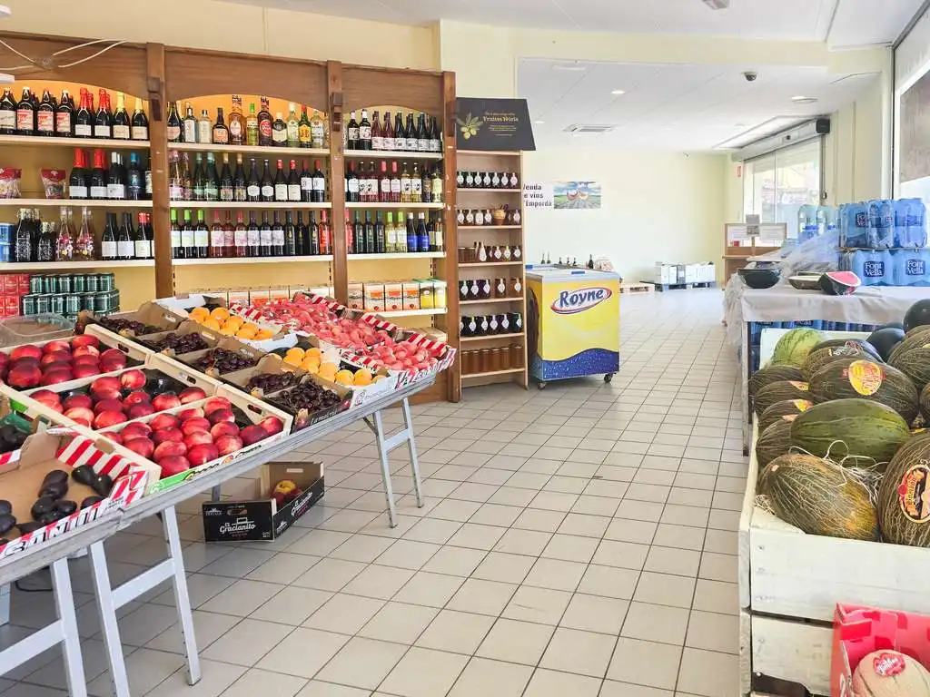 Local comercial en venda a Riells, imagen 8