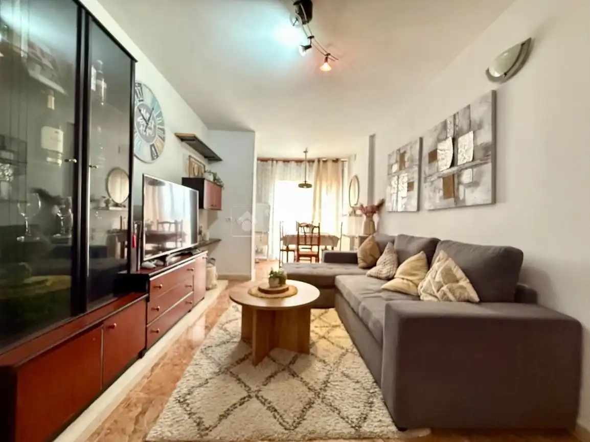 Sala de estar de Piso en venta en Alovera con Calefacción y Balcón