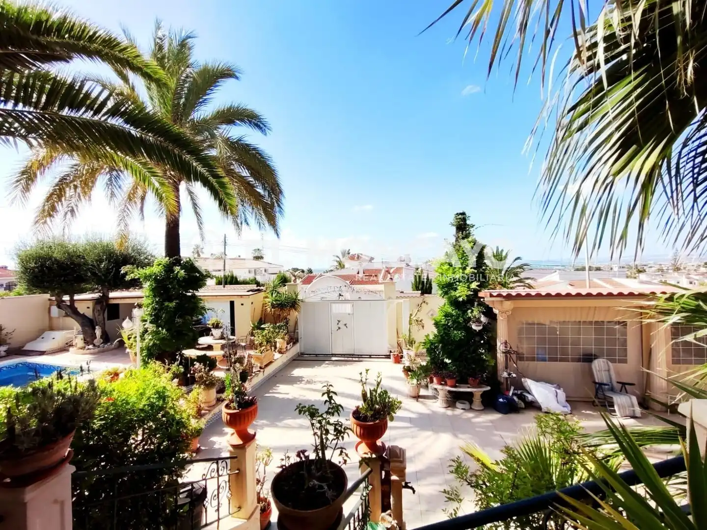 Vista exterior de Casa o xalet en venda en Rojales amb Aire condicionat, Calefacció i Jardí privat
