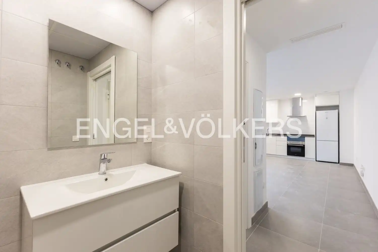 Bathroom of Flat for rent in Massanassa, Valencia