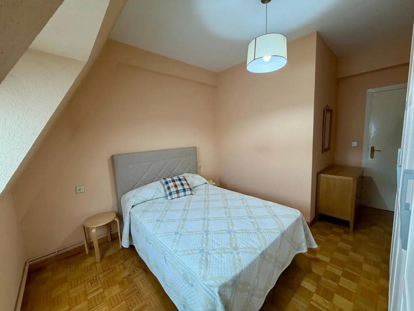 Habitación de Piso en venta en Bilbao  con Calefacción y Terraza