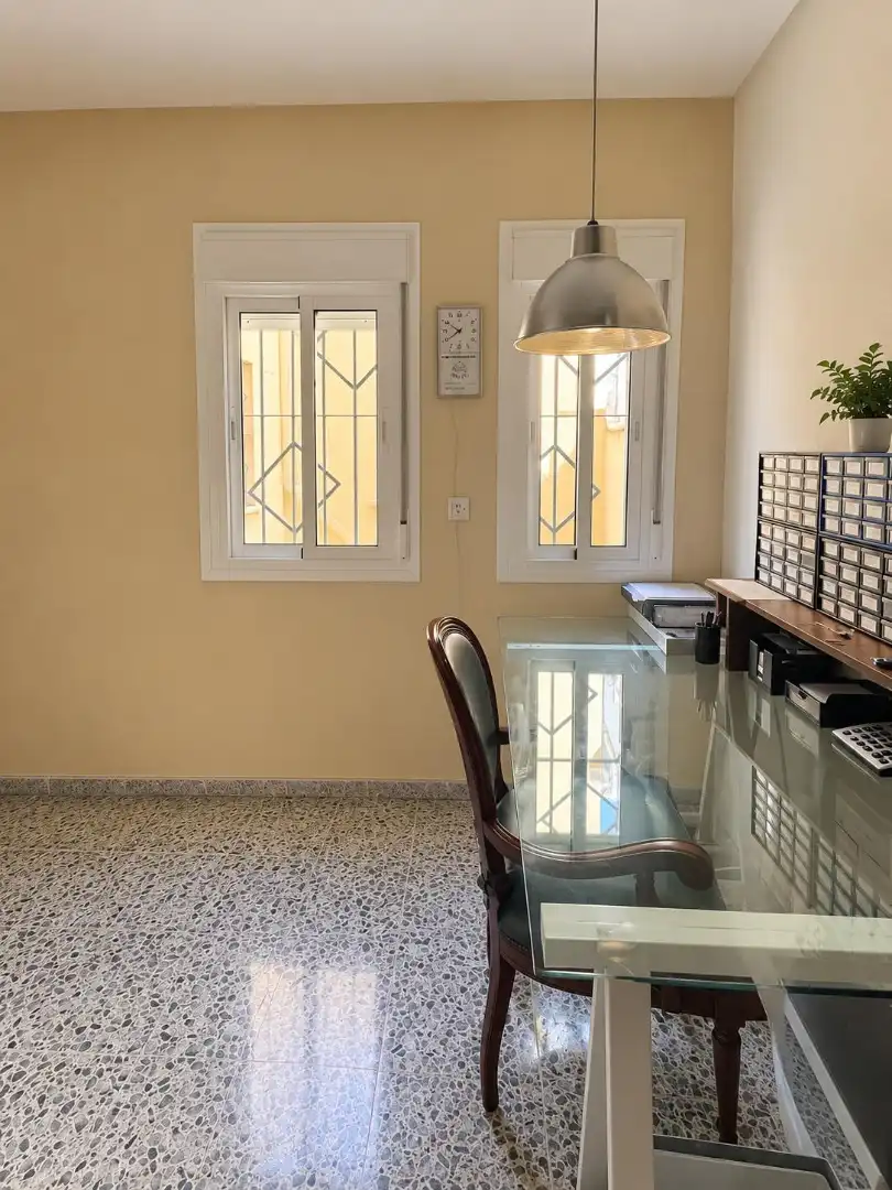 Casa adosada en venta en Algeciras, Cádiz