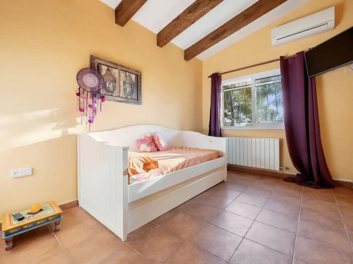 Habitación de Casa o chalet en venta en Roda de Berà con Aire acondicionado, Calefacción y Jardín privado