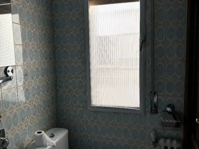 Badezimmer von Wohnung zum Verkauf in Ourense Capital  mit Balkon