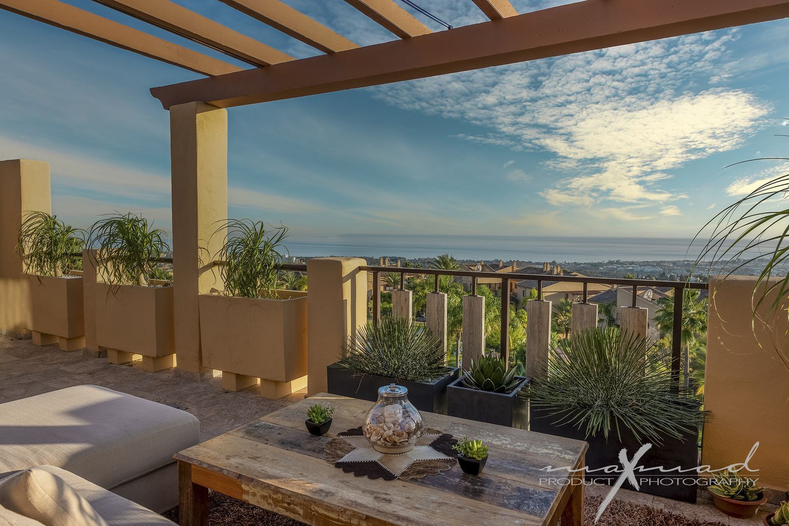 Terrace of Apartment for sale in Benahavís  with Air Conditioner, Storage room and Furnished