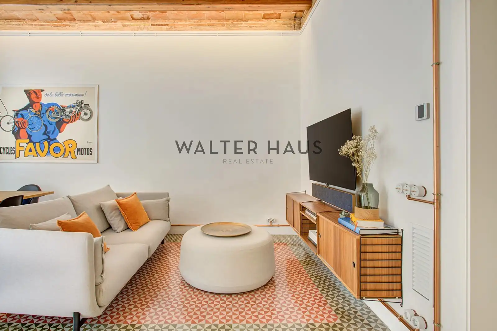 Sala de estar de Piso en venta en Barcelona con Aire acondicionado, Calefacción y Balcón