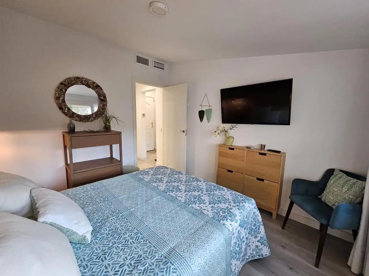 Habitación de Piso en venta en Torremolinos con Aire acondicionado y Amueblado