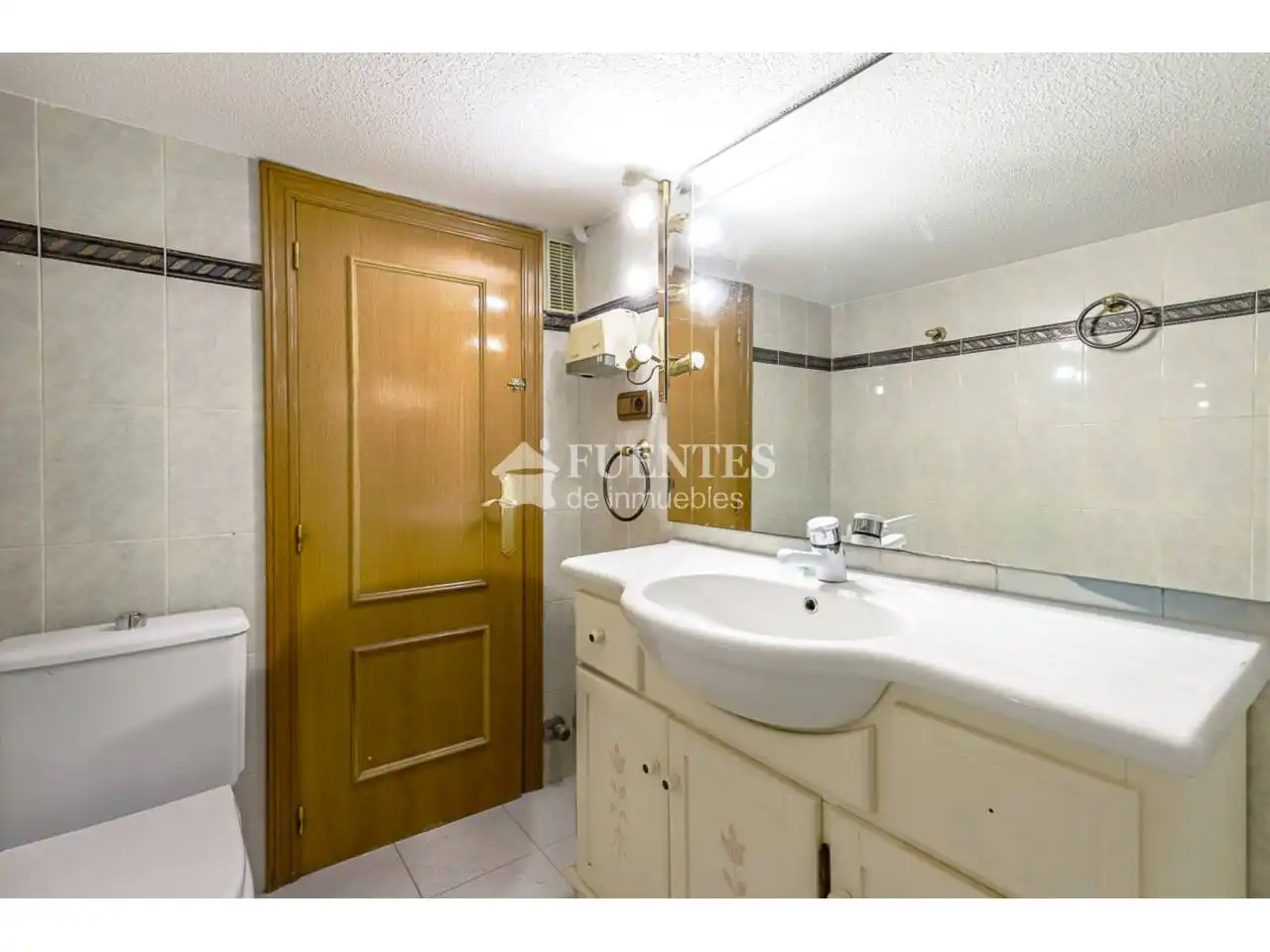 Bany de Apartament en venda en Alicante / Alacant amb Aire condicionat, Calefacció i Parquet