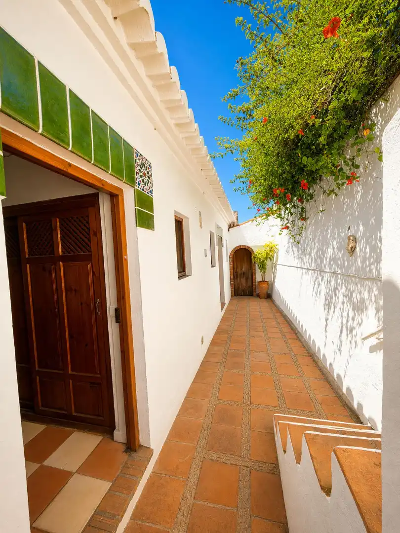 Houses for sale in Almuñécar  with Air Conditioner, Heating and Private garden