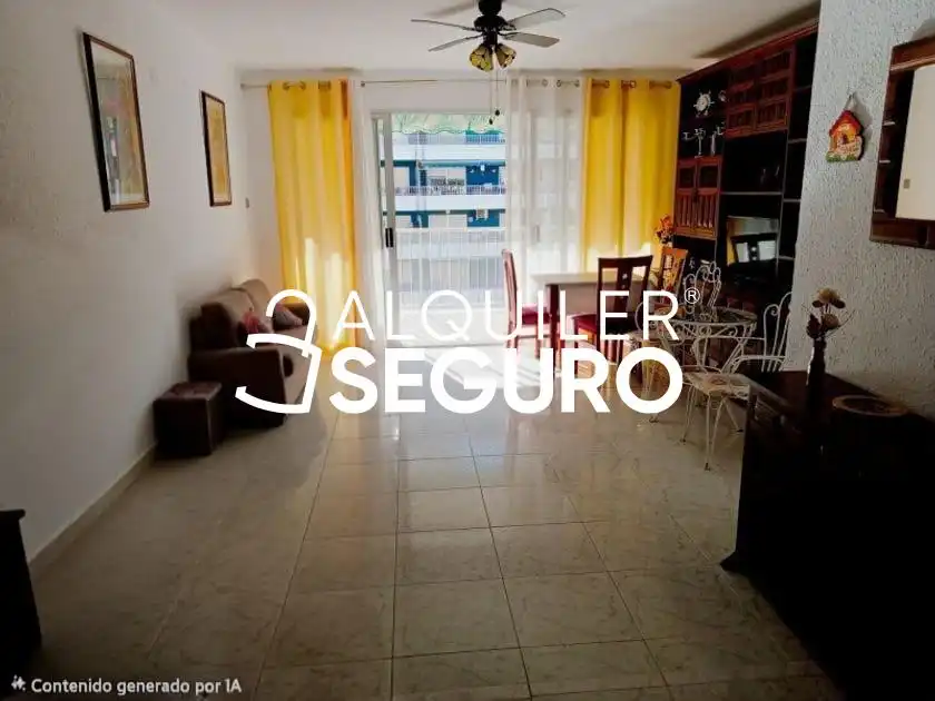 Flat with lift to rent in Caminas dels Homes
