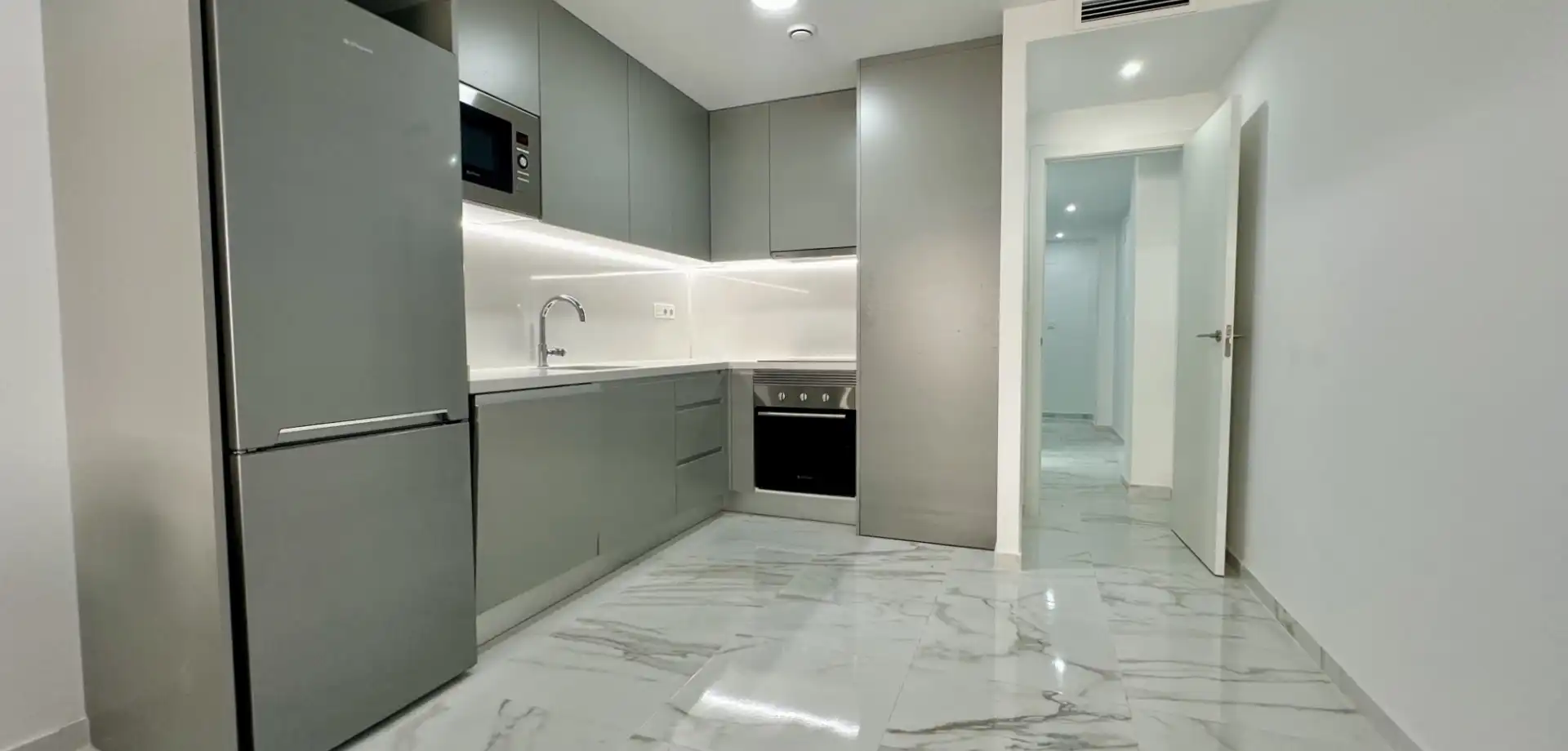 Apartament amb terrassa en venda a Centro, imagen 18