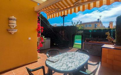 Garden of Single-family semi-detached for sale in Dénia  with Air Conditioner, Terrace and Swimming Pool