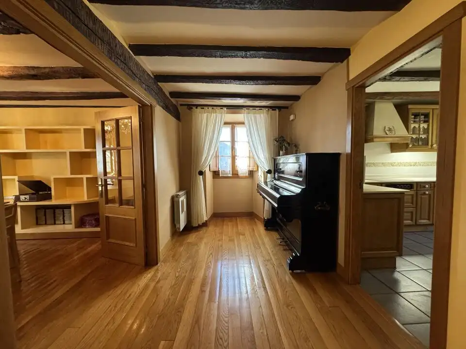 Piso en venta en Antzuola con Calefacción, Jardín privado y Terraza
