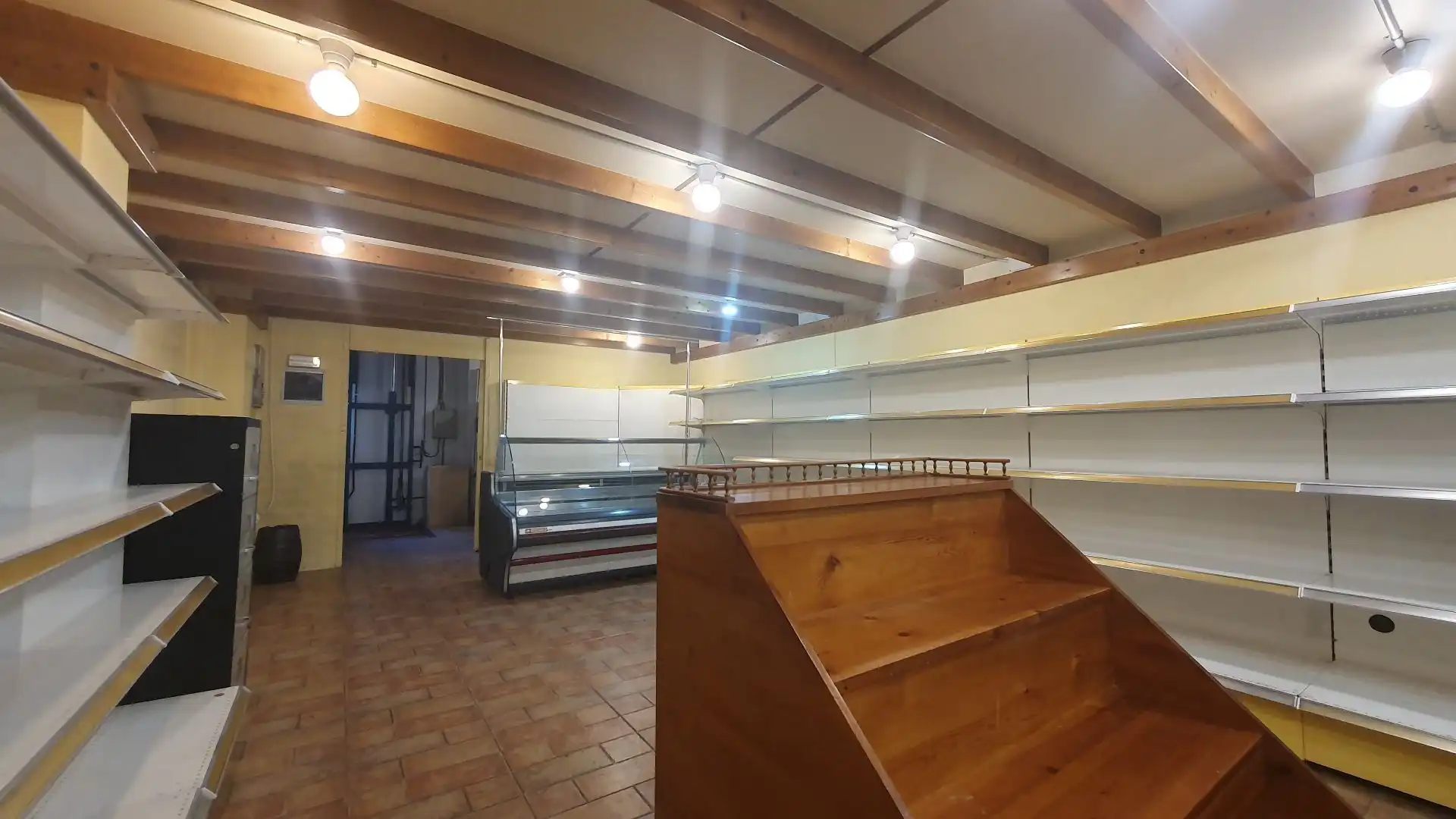 Local comercial en venda a Centro - Mendibil - Santiago, imagen 5