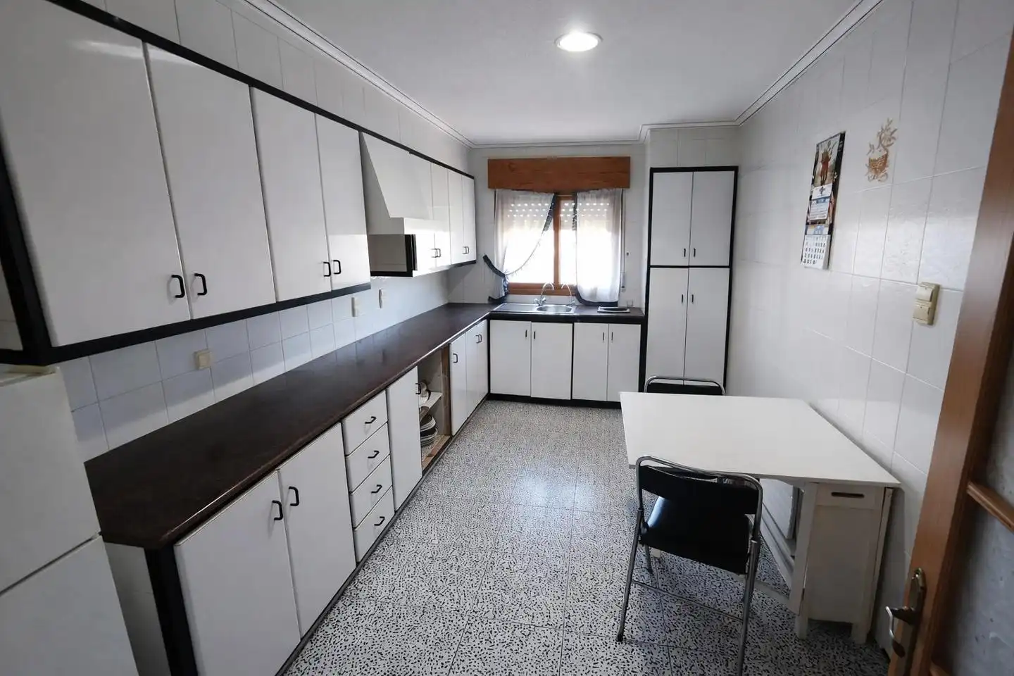 Cuina de Casa o xalet en venda en Elche / Elx amb Terrassa, Traster i Moblat