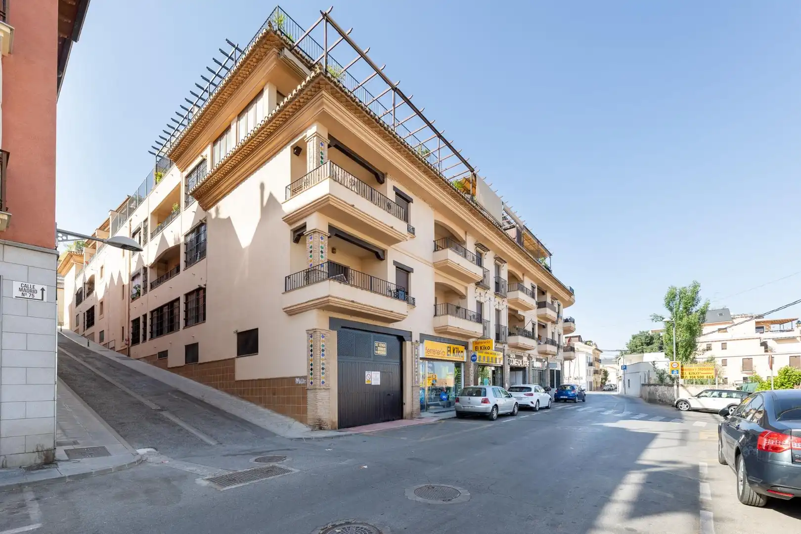 Vista exterior de Ático en venta en Monachil con Aire acondicionado, Calefacción y Terraza
