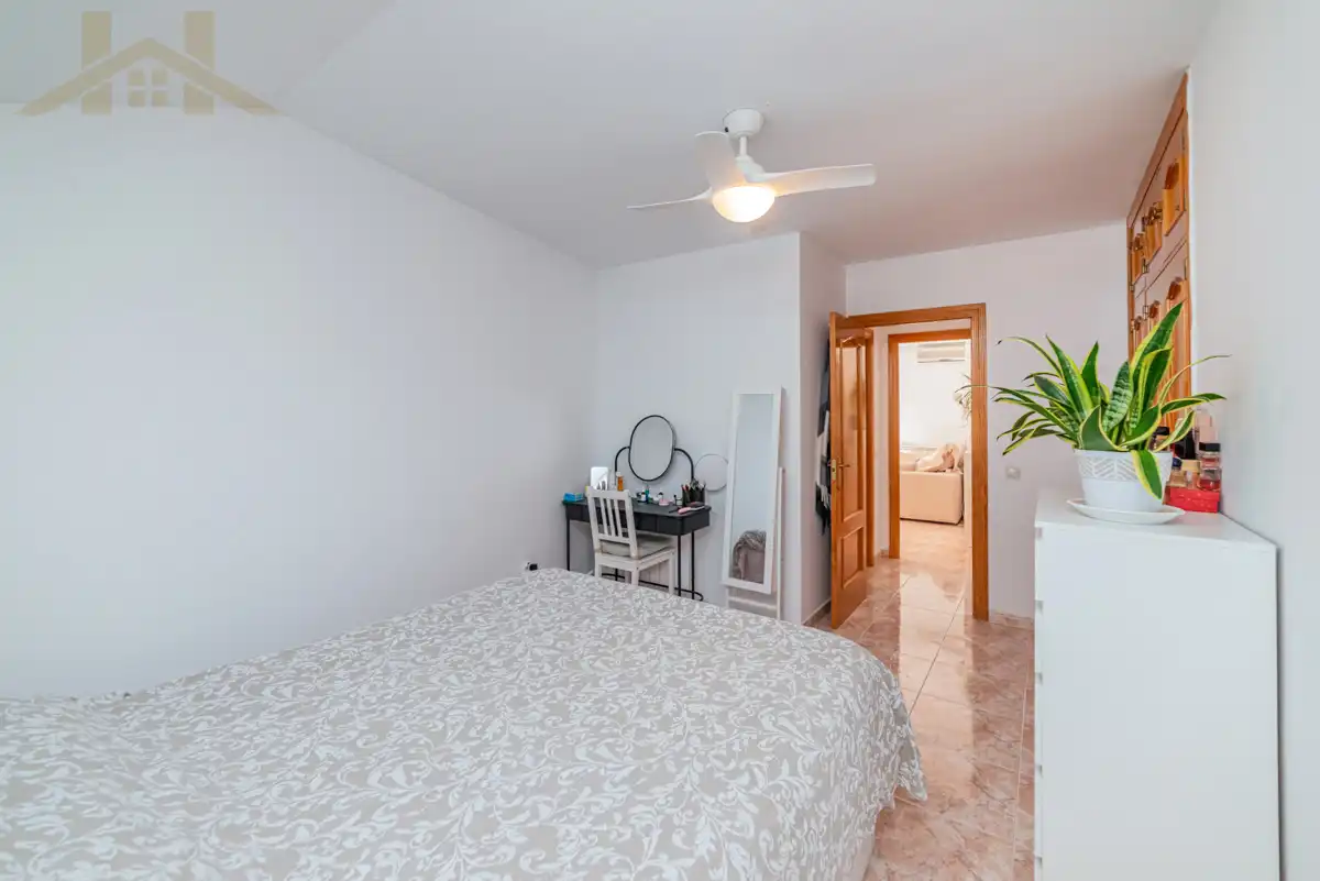 Schlafzimmer von Dachboden zum Verkauf in Ciempozuelos mit Klimaanlage, Heizung und Terrasse