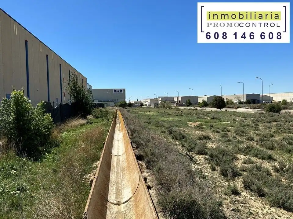 Terreny industrial en venda en Zuera