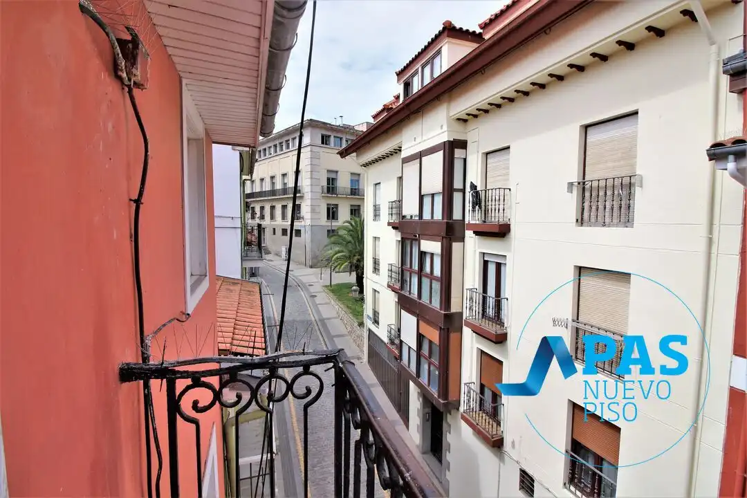 Vista exterior de Piso en venta en Santander con Amueblado, Balcón y Alarma