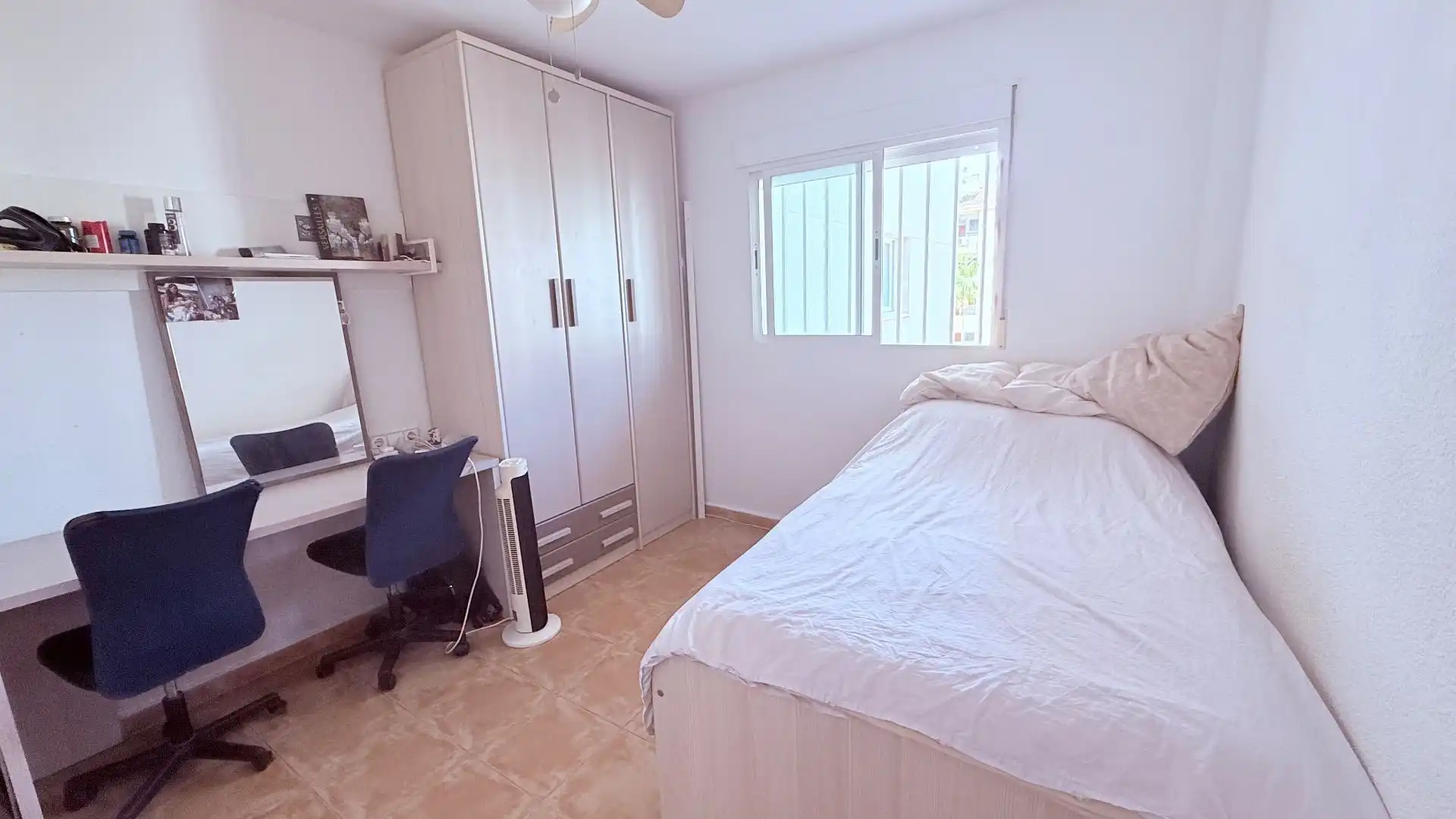 Dormitori de Apartament en venda en L'Alfàs del Pi amb Aire condicionat i Traster