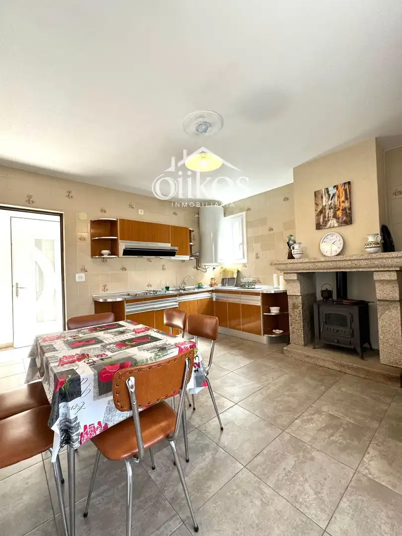 Kitchen of Houses for sale in San Felices de los Gallegos  with Heating, Parquet flooring and Swimming Pool