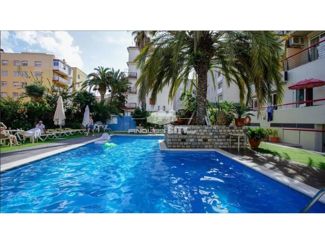 Swimming pool of Study for rent in Calella  with Air Conditioner, Heating and Terrace