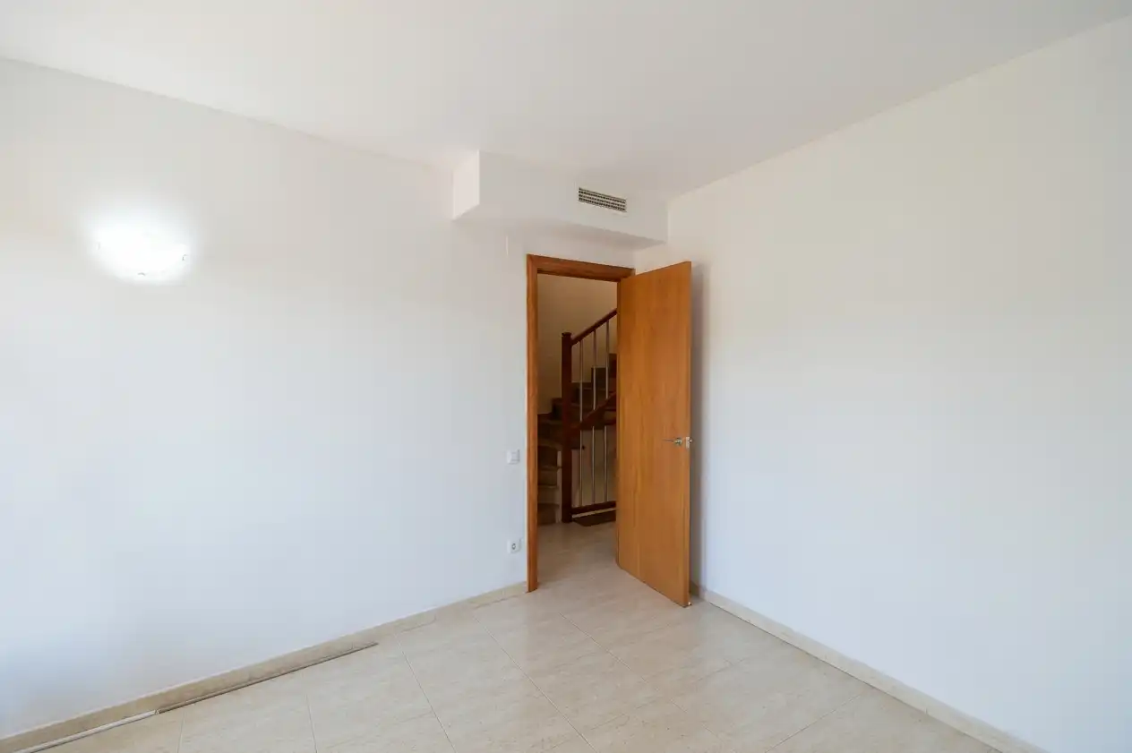 Adosado con terraza en venta en Avinguda dels Hostalets de Pierola, imagen 22