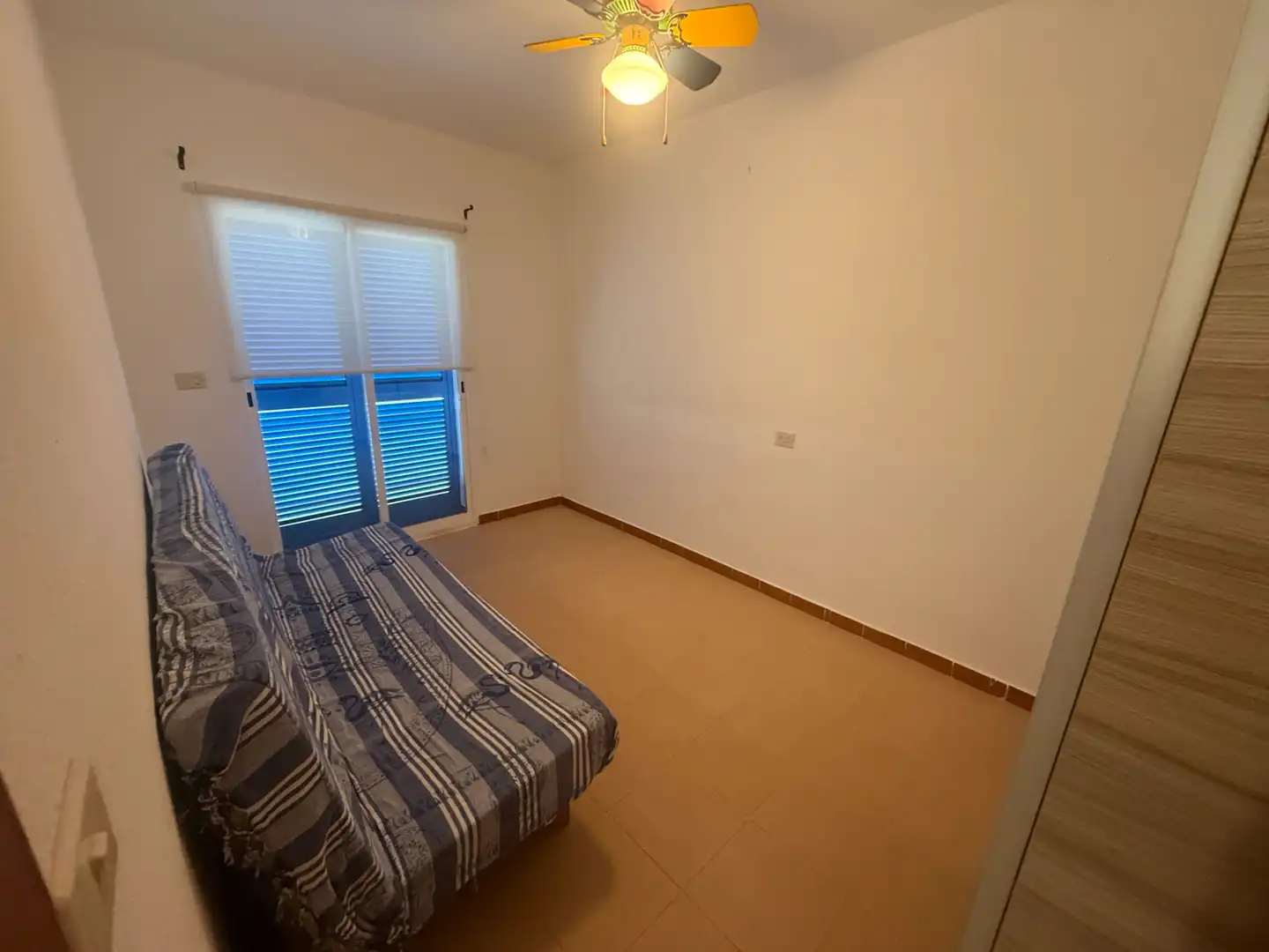Habitación de Casa adosada en venta en Peñíscola / Peníscola con Jardín privado, Terraza y Amueblado